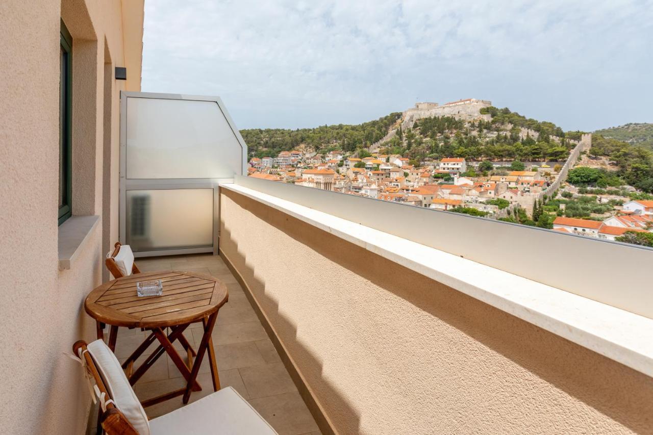 Apartments Ante Đảo Hvar Ngoại thất bức ảnh