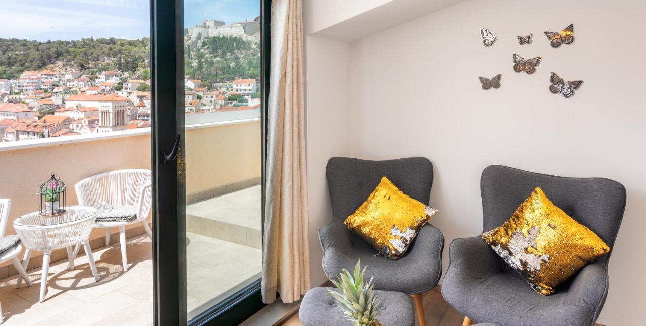 Apartments Ante Đảo Hvar Ngoại thất bức ảnh