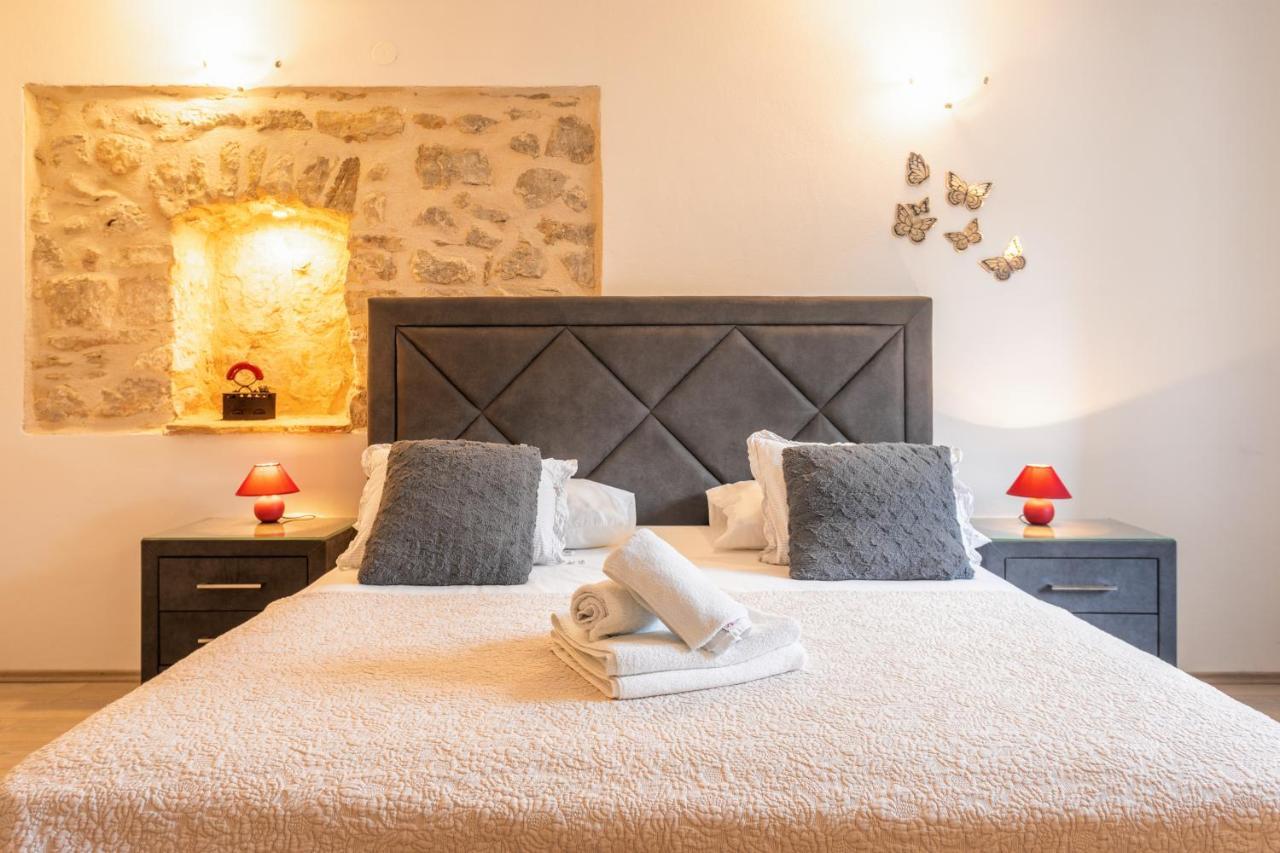 Apartments Ante Đảo Hvar Ngoại thất bức ảnh