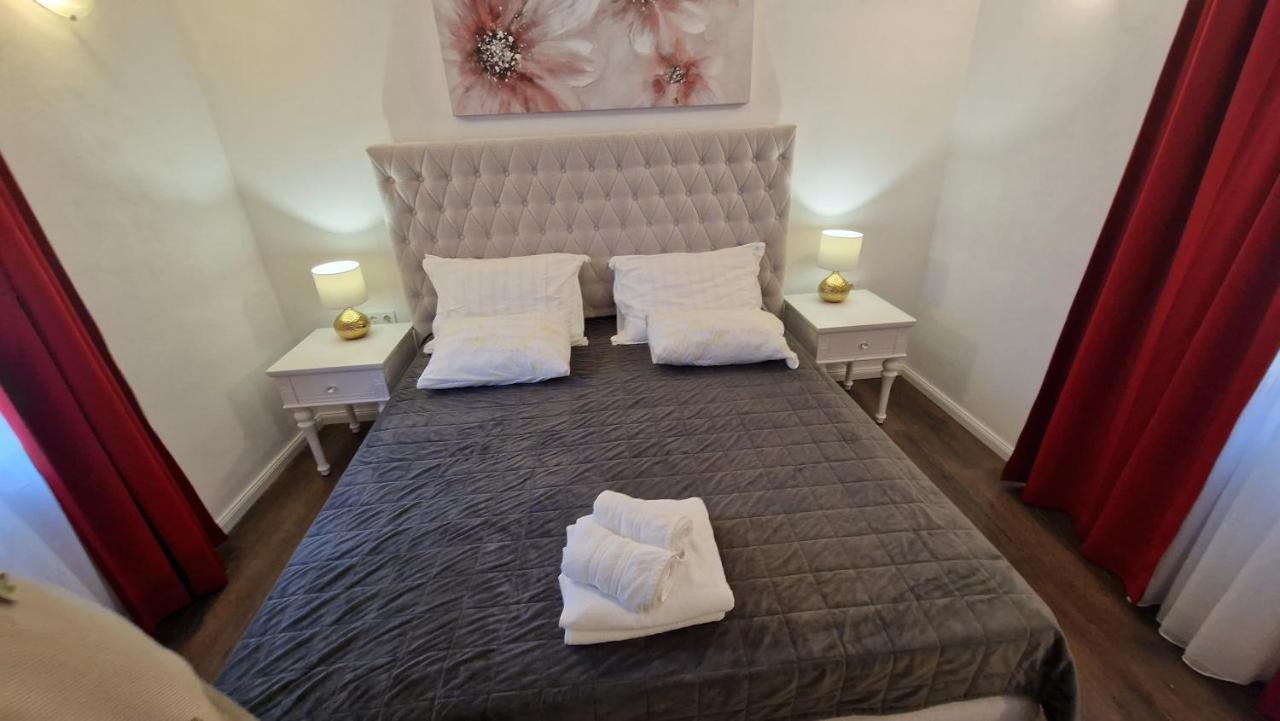 Apartments Ante Đảo Hvar Ngoại thất bức ảnh