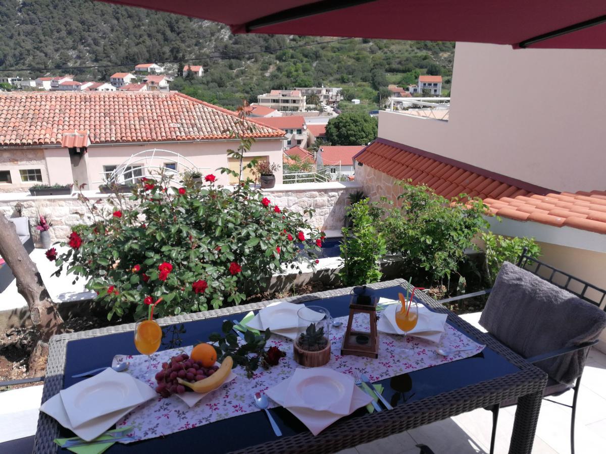 Apartments Ante Đảo Hvar Ngoại thất bức ảnh