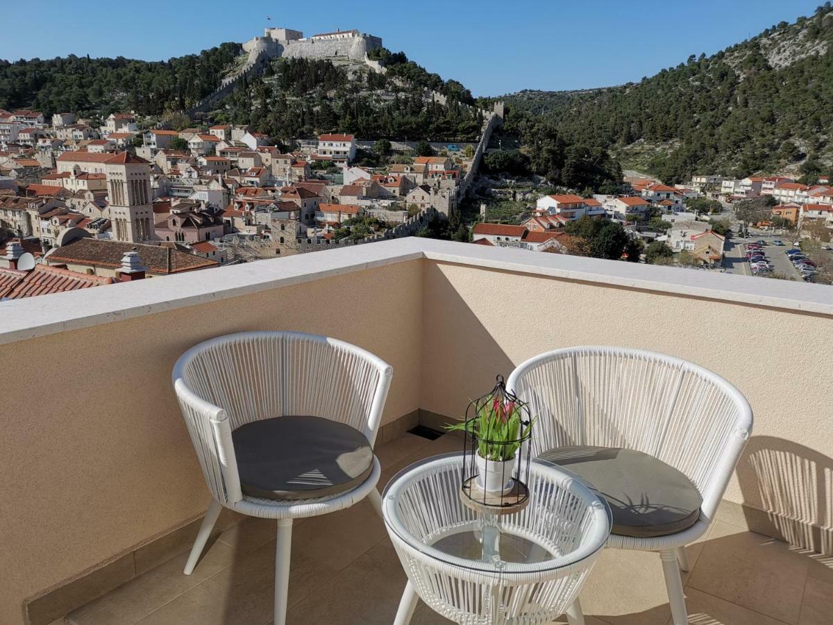 Apartments Ante Đảo Hvar Ngoại thất bức ảnh