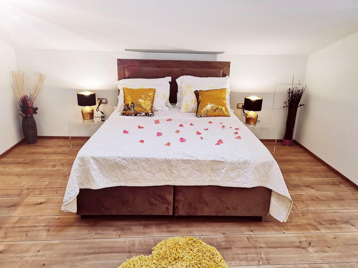 Apartments Ante Đảo Hvar Ngoại thất bức ảnh