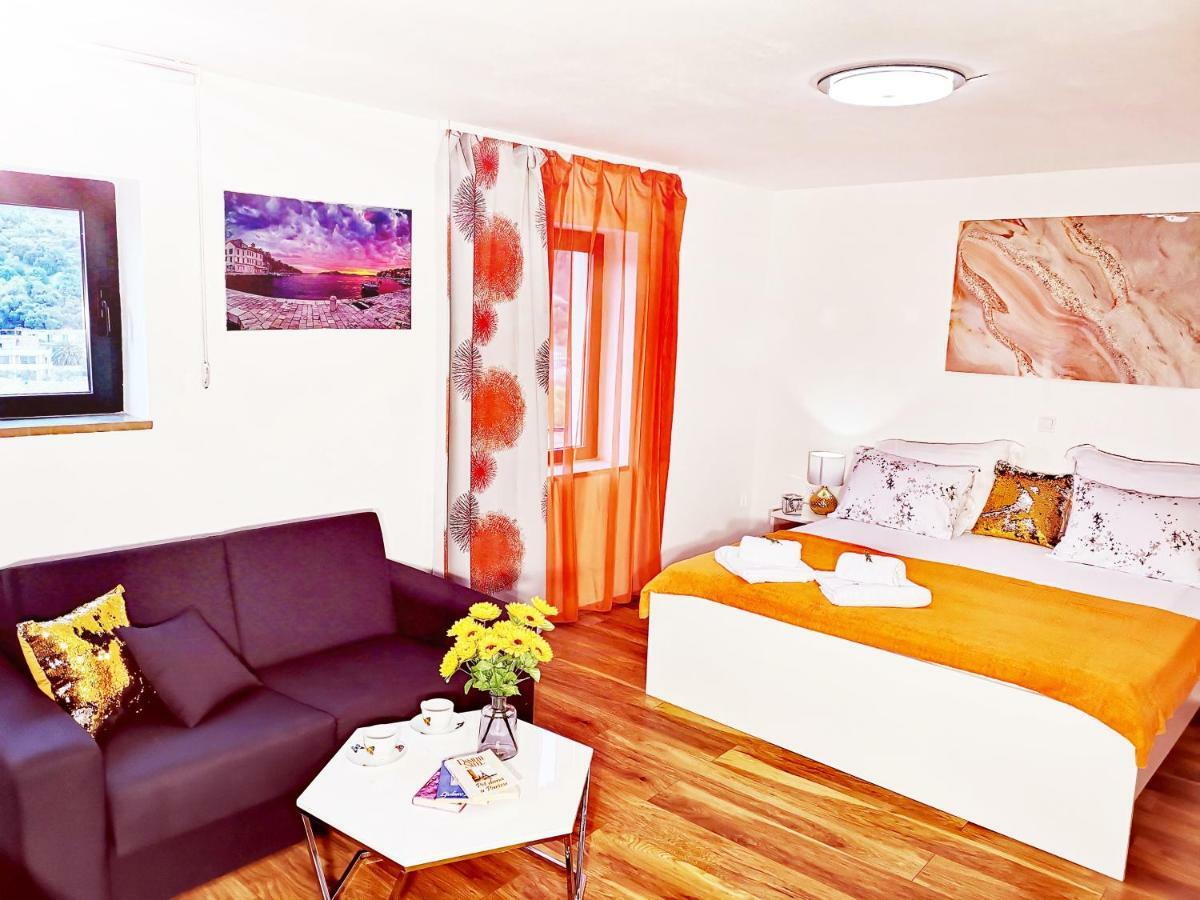 Apartments Ante Đảo Hvar Ngoại thất bức ảnh