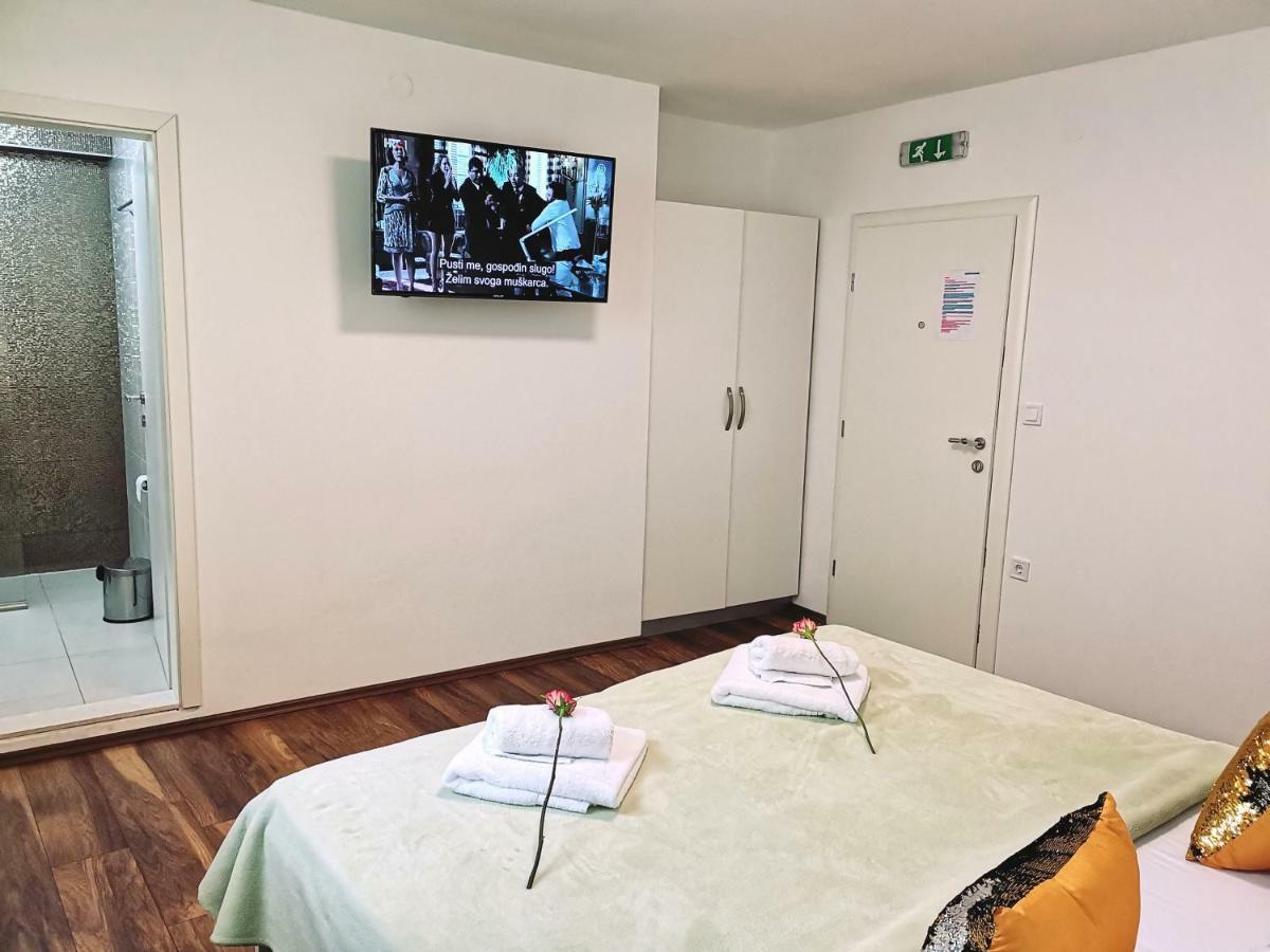 Apartments Ante Đảo Hvar Ngoại thất bức ảnh