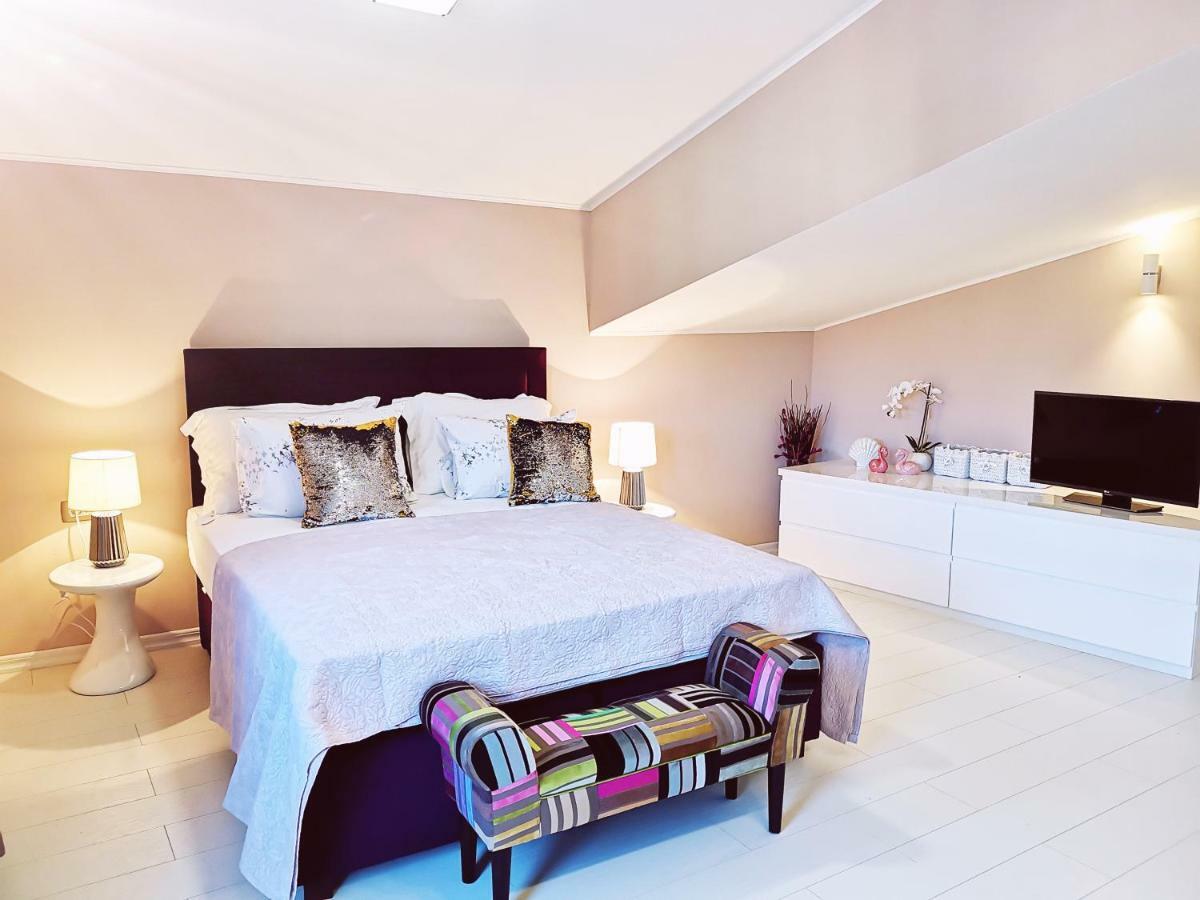 Apartments Ante Đảo Hvar Ngoại thất bức ảnh